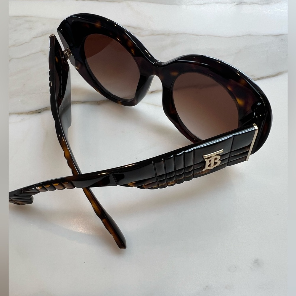 Burberry  Dark Havana Oversized Sunglasses - Picture 2 of 4